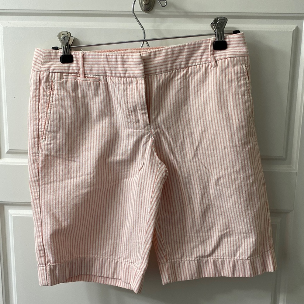 J Crew city fit Bermuda shorts 100% cotton Railroad stripe red preppy beachvibe